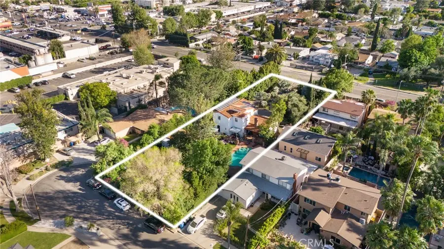 15401 Saticoy Street, Van Nuys, CA 91406 - #3