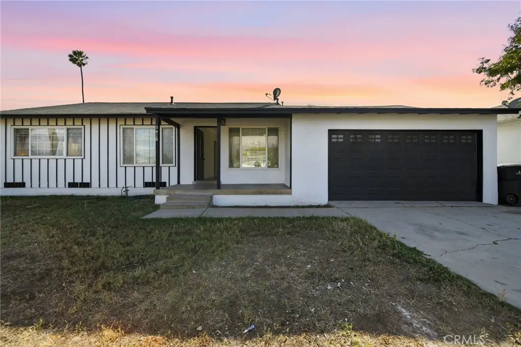 5416 Ivanhoe Avenue, Riverside, CA 92503 - #1