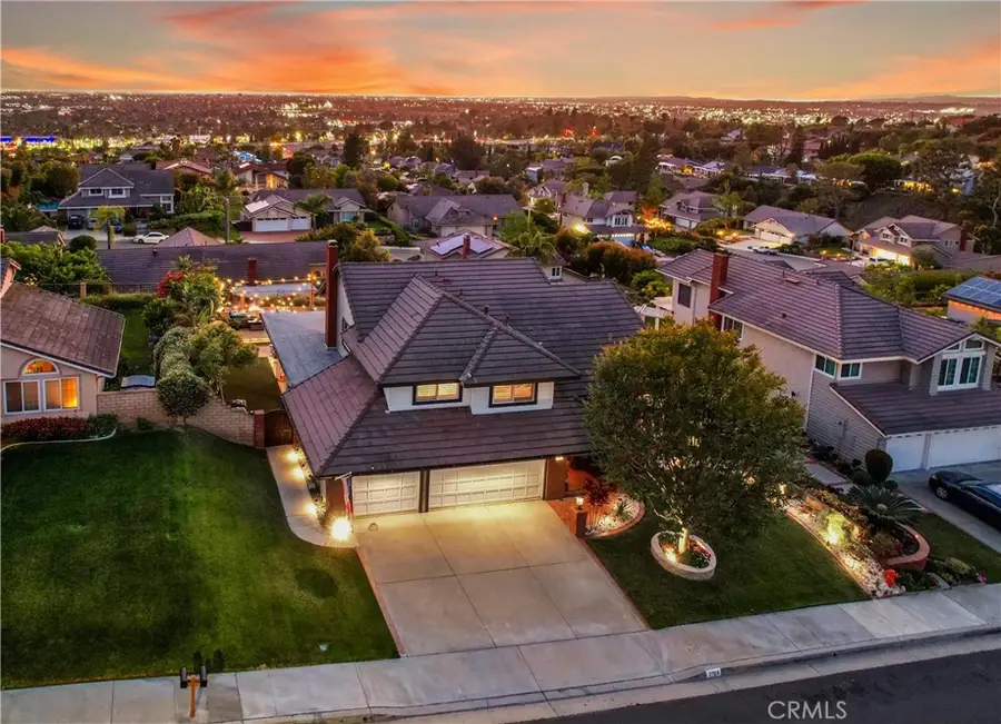 2704 North Vista Heights Avenue, Orange, CA 92867 - #2