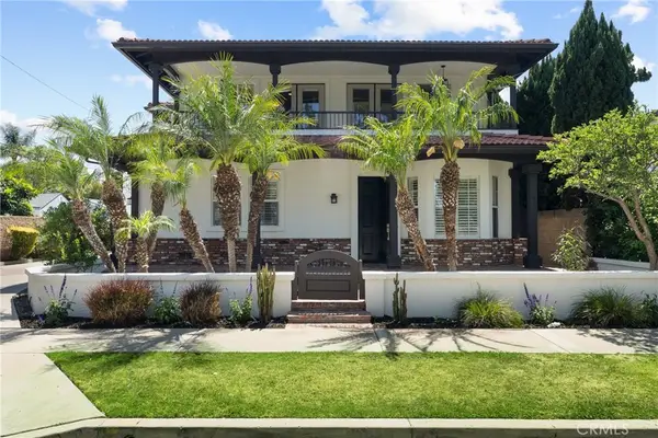 267 Mesa Dr, Costa Mesa, CA 92627