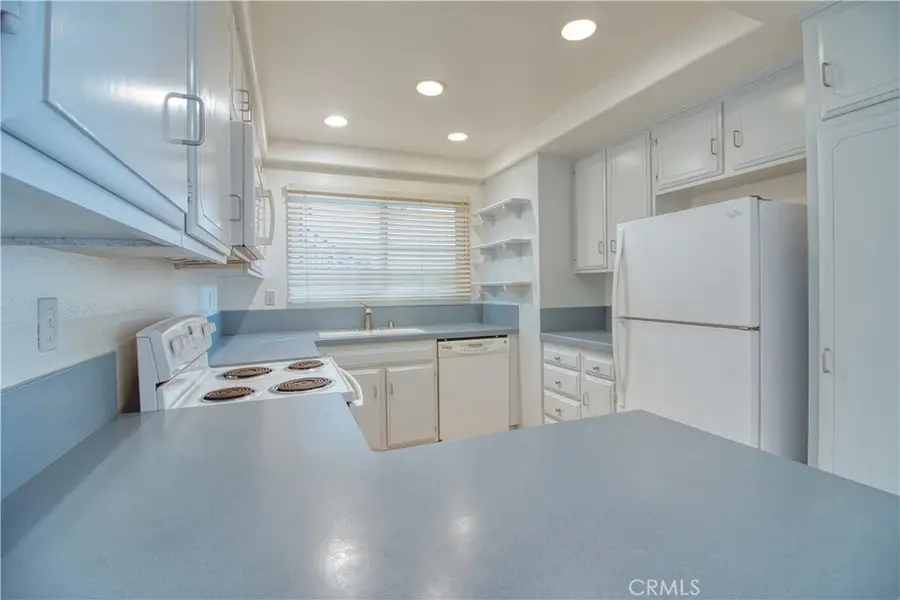 3299 Via Carrizo #B, Laguna Woods, CA 92637 - #3