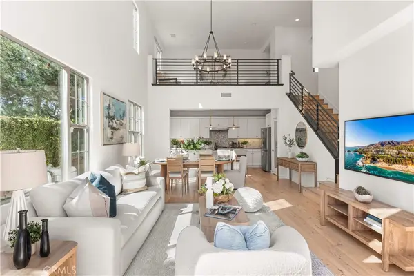 192 Augustine, Irvine, CA 92618