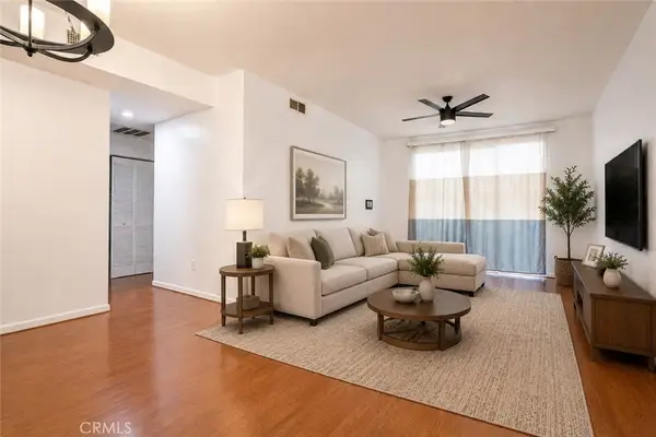 1801 E Katella Ave #1076, Anaheim, CA 92805