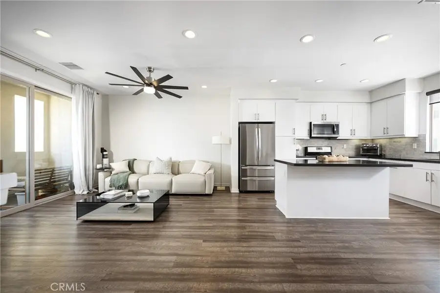 108 Cadence, Irvine, CA 92618 - #3