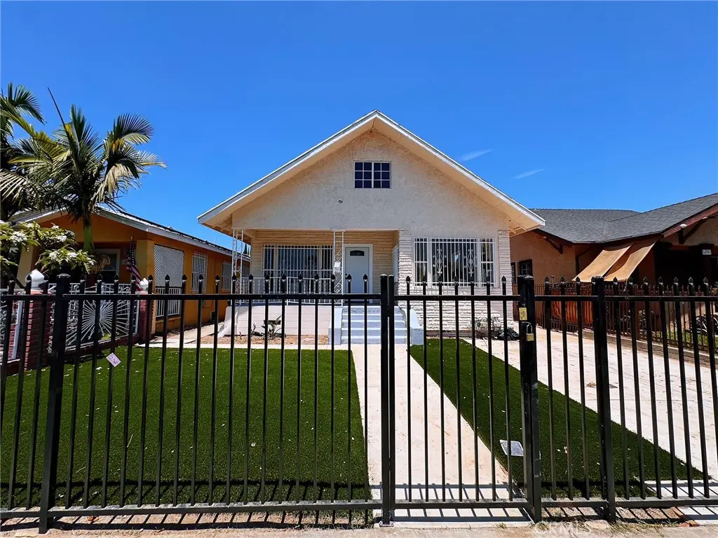 1171 E 60th Street, Los Angeles, CA 90001 - #1