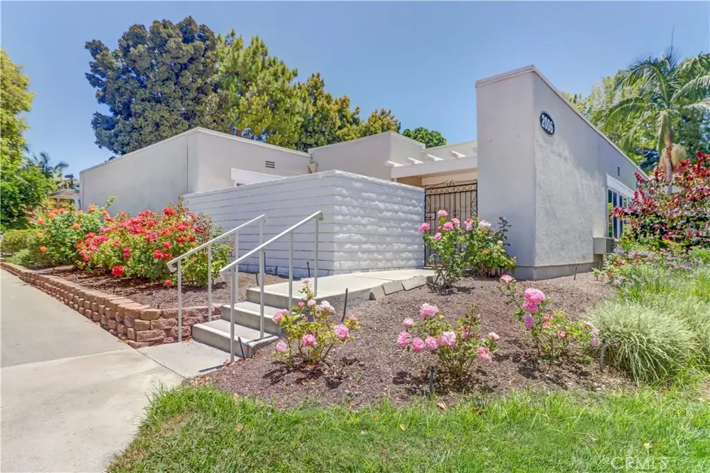 2006 Via Mariposa #B, Laguna Woods, CA 92637 - #1