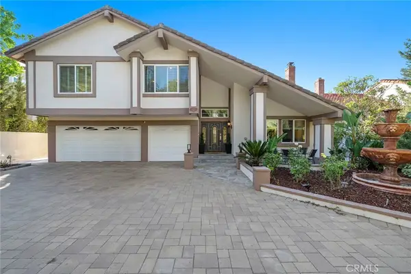 6425 E Shady Valley Lane, Anaheim Hills, CA 92807