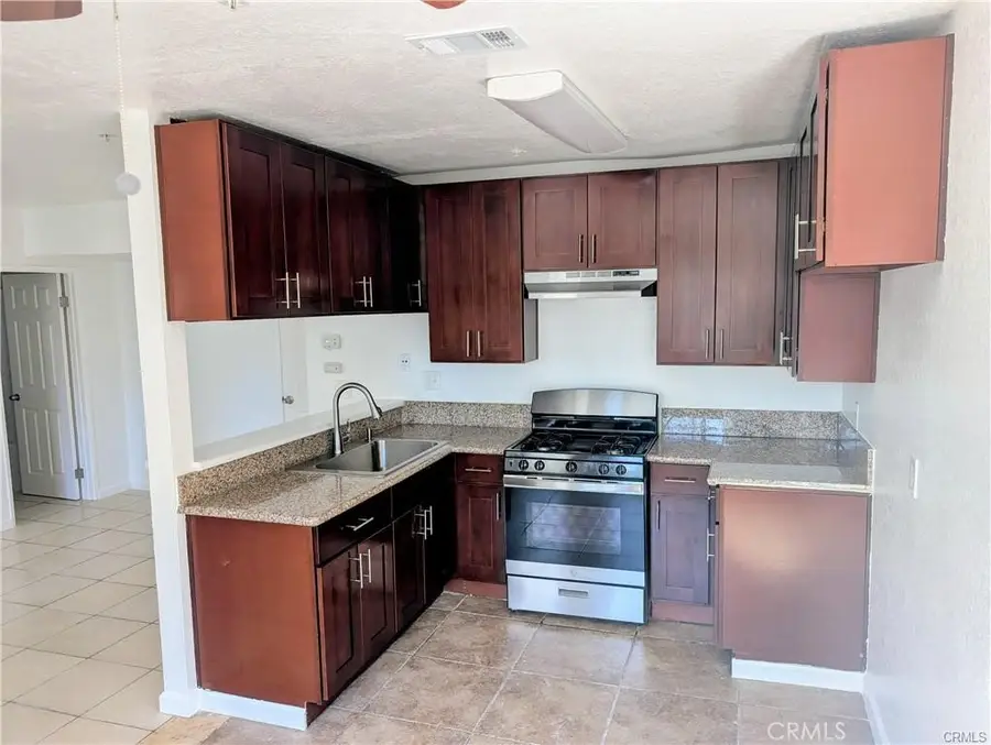 1327 N Ross, Santa Ana, CA 92706 - #2