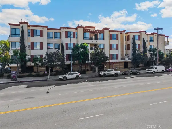 6938 Laurel Canyon #303, North Hollywood, CA 91605
