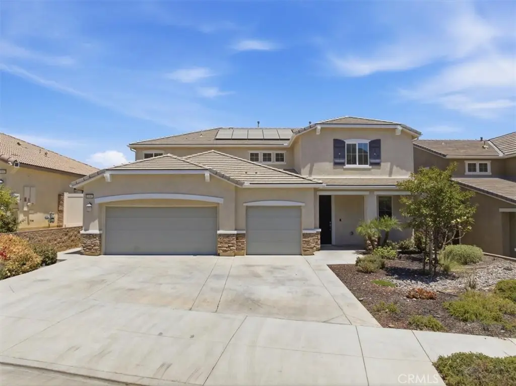 11062 Ilama Court, Corona, CA 92883 - #1