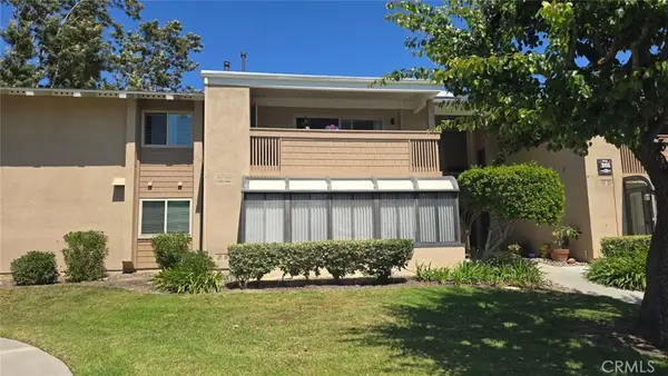 8788 Coral Springs Court #201B, Huntington Beach, CA 92646