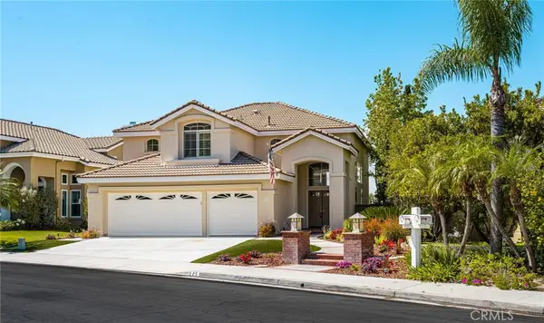 25 La Perla, Lake Forest, CA 92610