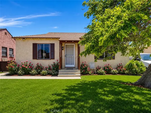 7432 Farmdale, North Hollywood, CA 91605