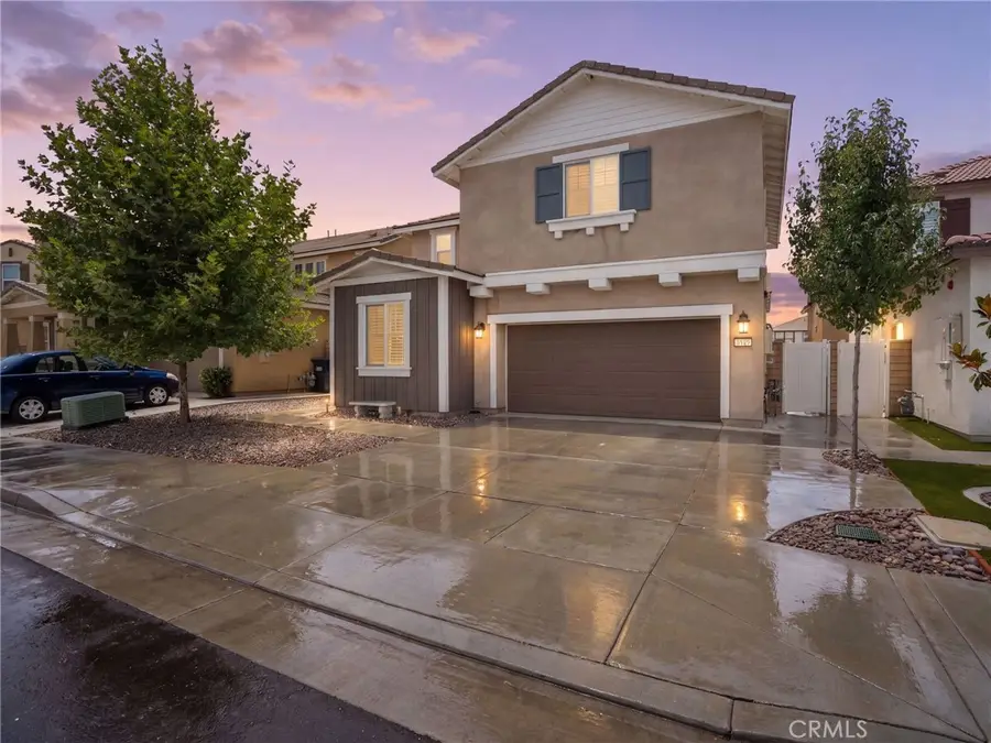 1705 Gold Medal Ln, Redlands, CA 92374 - #2