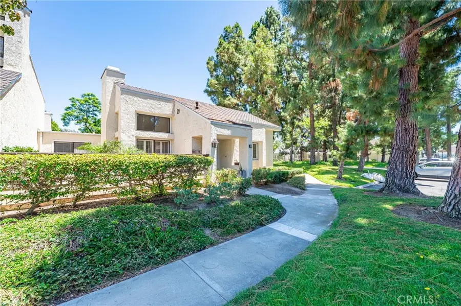 31 Claret, Irvine, CA 92614 - #2