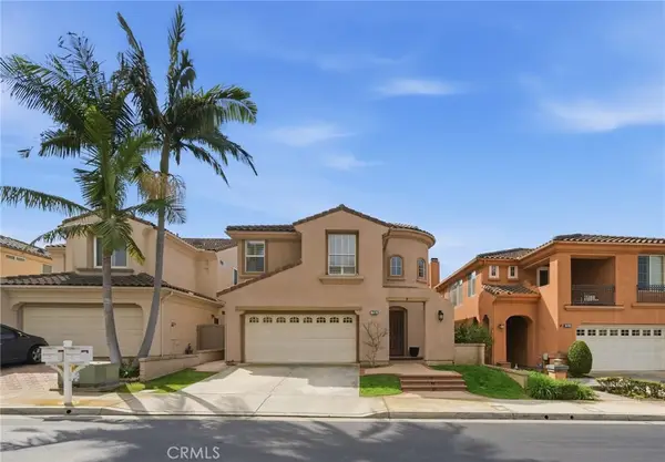 7124 Forest Glen Drive, Huntington Beach, CA 92648