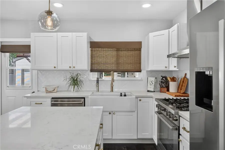 2633 Averill Avenue, San Pedro, CA 90731 - #3
