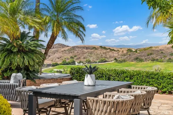 21 Mirador, Irvine, CA 92612