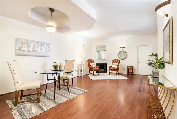 640 W 4th #315, Long Beach, CA 90802