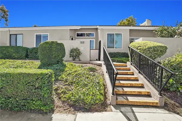 2956 Haddonfield, Fullerton, CA 92831