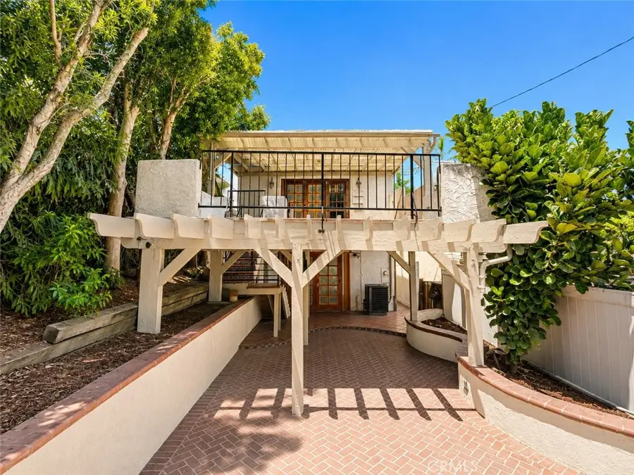 1435 W 3rd Street, San Pedro, CA 90732 - #2