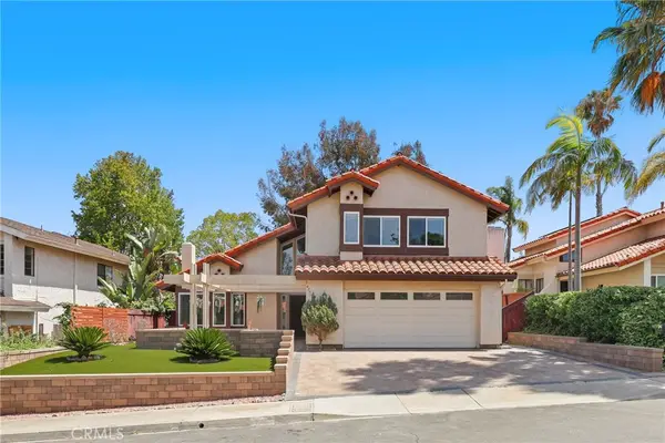 4955 Via Papel, San Diego, CA 92122