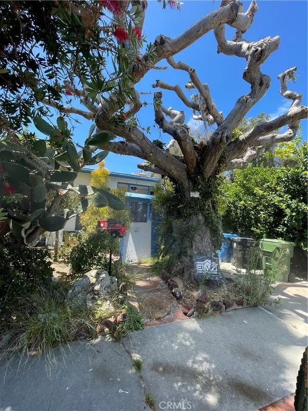 12117 Alberta Dr, Los Angeles, CA 90230