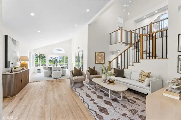 8 Del Rey #17, Irvine, CA 92612