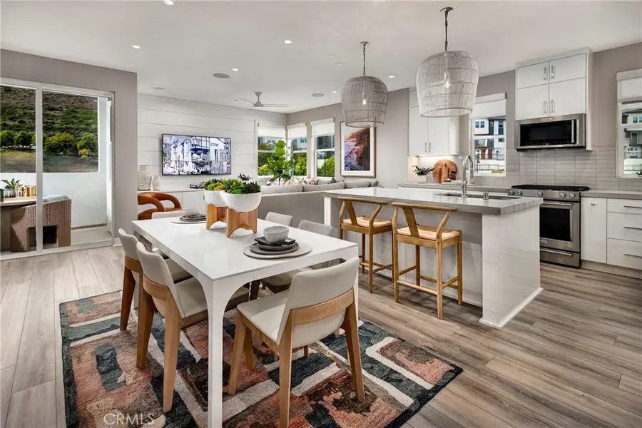 2750 Everly Drive, San Diego, CA 92108 - #3