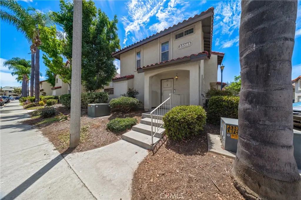 23345 La Crescenta, Mission Viejo, CA 92691 - #1
