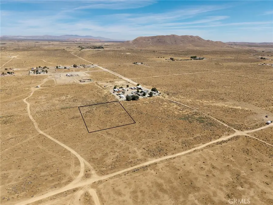1 Astoria Avenue, Rosamond, CA 93560 - #2