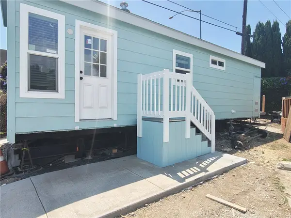 1930 Stewart Street #33, Santa Monica, CA 90404