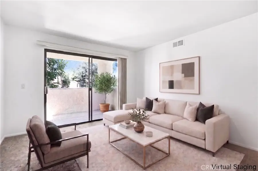 1118 W Blaine #202, Riverside, CA 92507 - #3