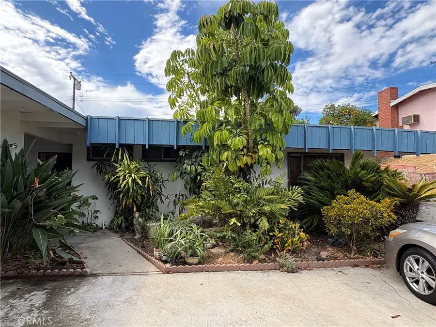 819 Perry Avenue, Montebello, CA 90640 - #2