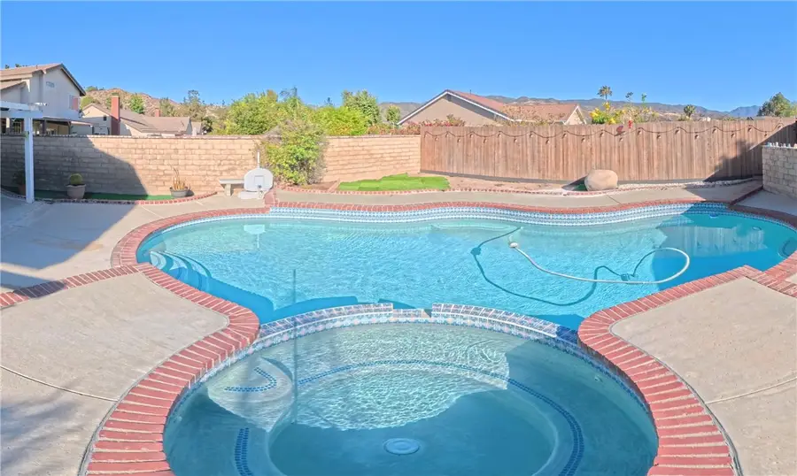 14806 Begonias Lane, Canyon Country, CA 91387 - #3