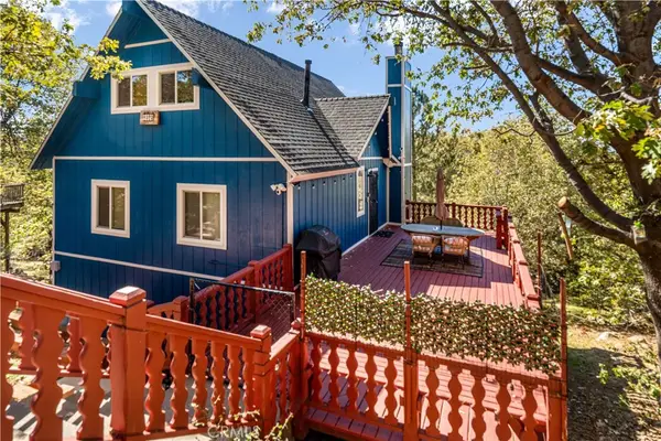 1372 Sequoia, Lake Arrowhead, CA 92352