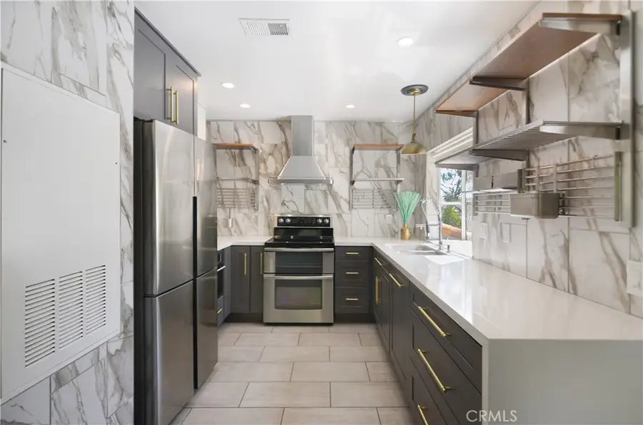 18 Corniche Dr #H, Dana Point, CA 92629 - #3