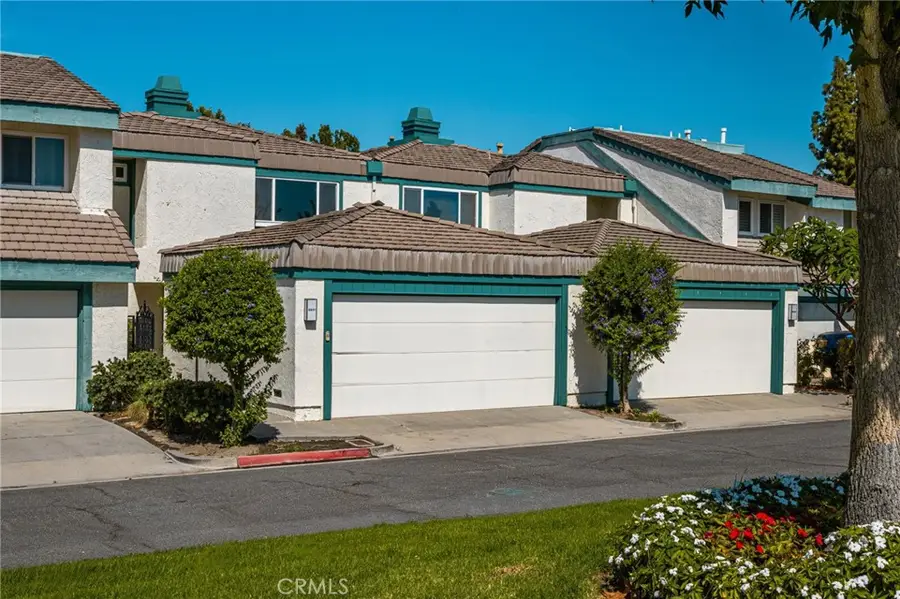 6931 Danvers Dr, Garden Grove, CA 92845 - #2