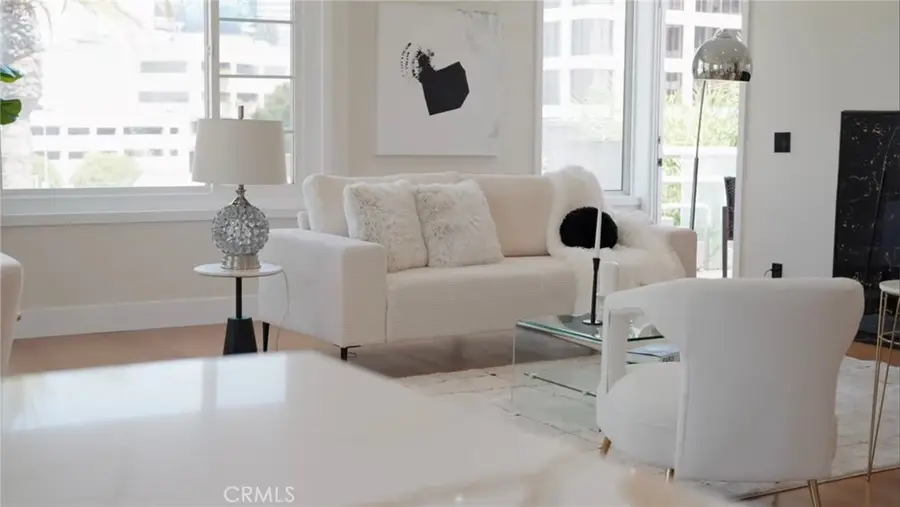 117 N Gale #PH 5, Beverly Hills, CA 90211 - #2