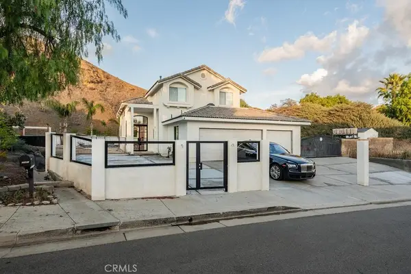 28491 Nicholas Circle, Saugus, CA 91350
