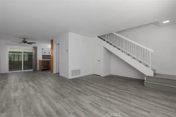 9685 Pettswood, Huntington Beach, CA 92646