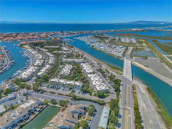 3393 Tempe, Huntington Beach, CA 92649