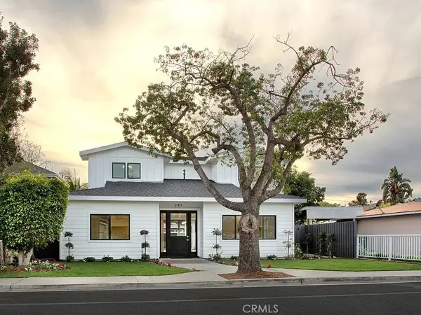 241 E 19th Street, Costa Mesa, CA 92627