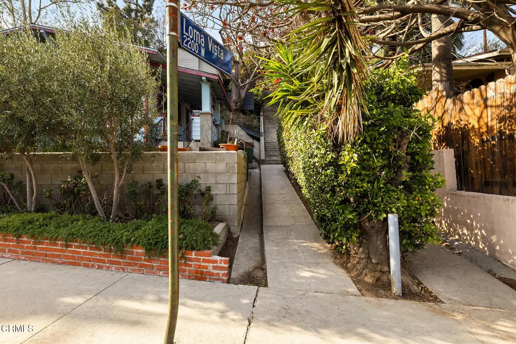 2319 W Loma Vista Place, Los Angeles, CA 90039 - Image #1