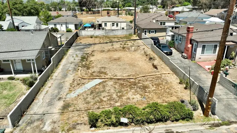 2637 N Olive Avenue, Altadena, CA 91001 - Image #2