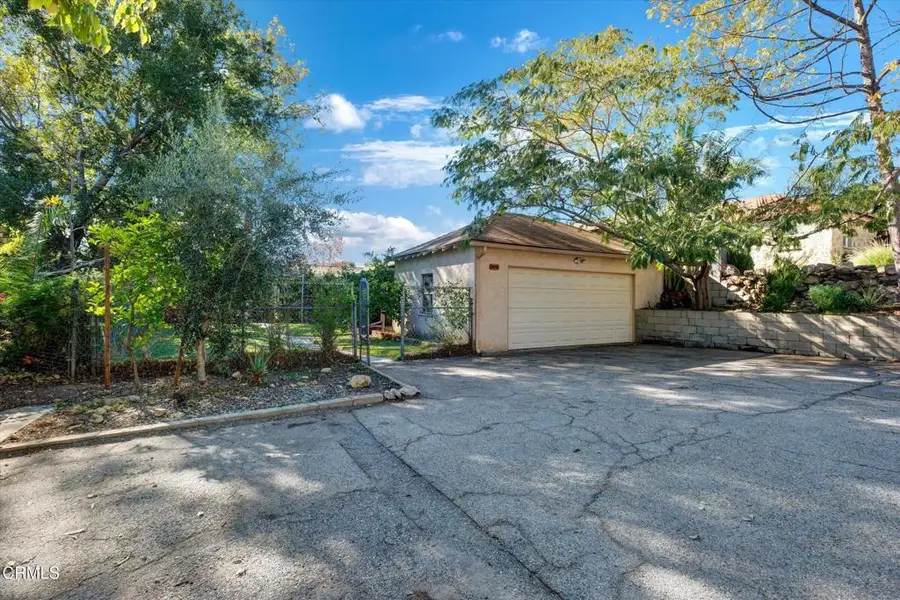 3942 Los Olivos Lane, Glendale, CA 91214 - Image #3