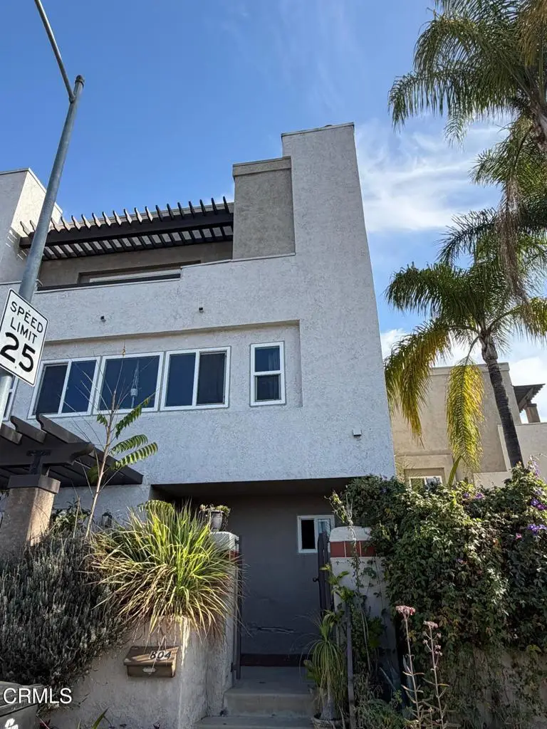 804 N Kenilworth Avenue, Glendale, CA 91203 - #1