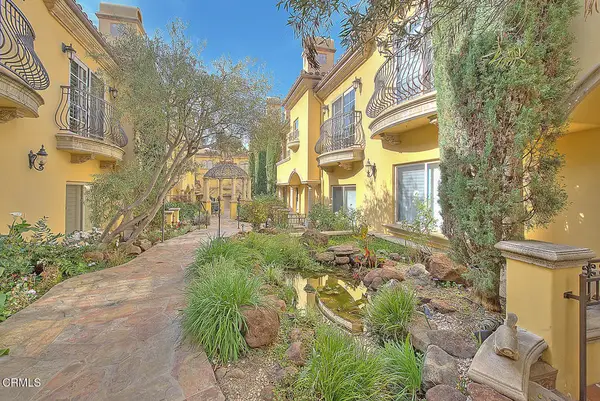 845 S Marengo Avenue #6, Pasadena, CA 91106