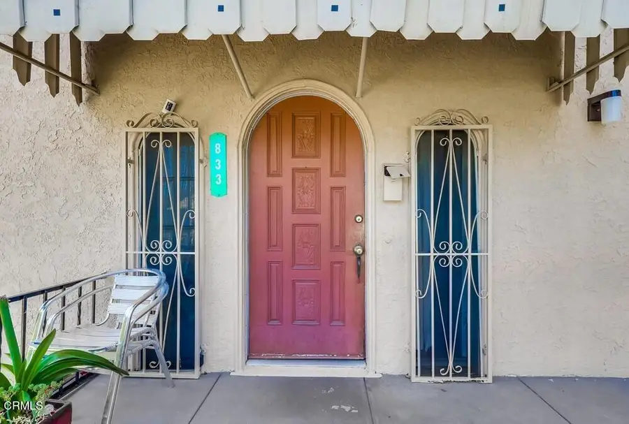 833  835 N Ridgewood Place, Los Angeles, CA 90038 - #2