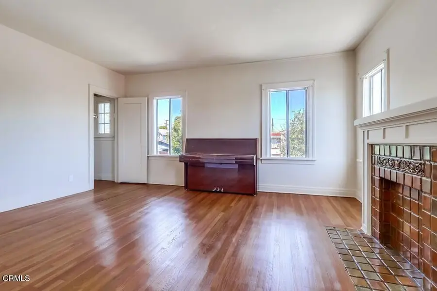 833  835 N Ridgewood Place, Los Angeles, CA 90038 - #3
